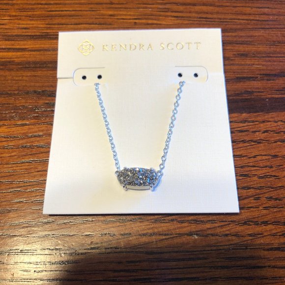 Kendra Scott - Picture 1 of 1